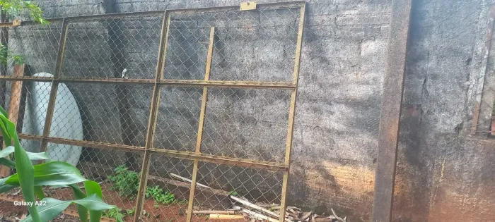 Portão metal usado