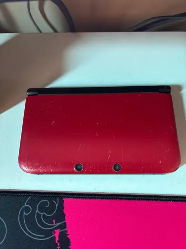 Nintendo 3DS XL - Red