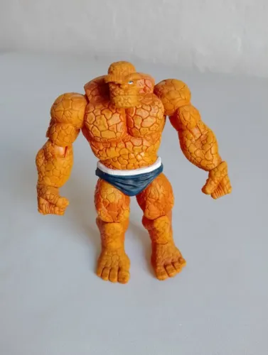 MARVEL UNIVERSE THE THING TAMANHO 11 CM HASBRO