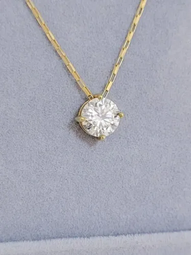 Pingente Ponto de Luz. Ouro 18k c/ Moissanite