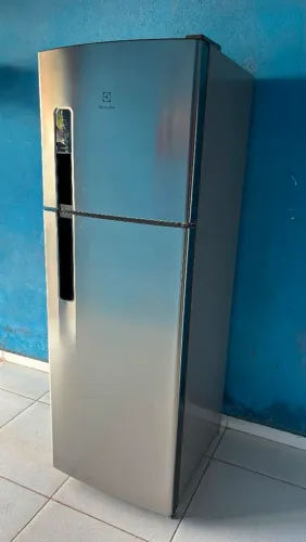 Geladeira frost free nova 8 meses de uso com nota fiscal