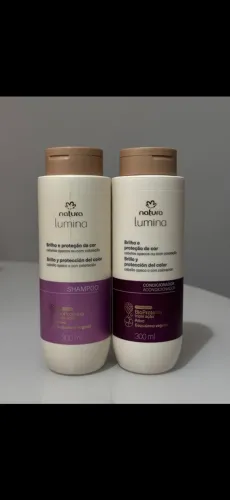 Kit Natura Lumina Brilho e Proteção da Cor Shampoo + Condicionador 300ml