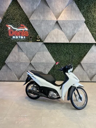 Vendo ou Troco Biz 125 Es 2025/2026.