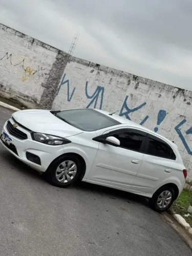 Chevrolet Onix Hatch LT 1.0 8V Flex Mec. 4P 2019