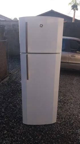 Geladeira frost free