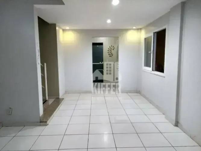 Casa em São Francisco a 700m da Praia com Piscina e Renda Extra