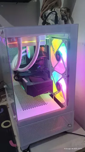 Pc gamer AMD com Rx 7600 Gigabyte
