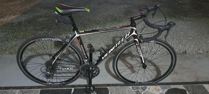 Bicicleta Speed Shimano Claris.