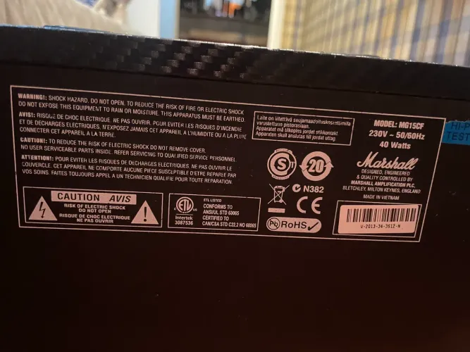 Amplificador Marshall MG15CF 15W Guitarra Usado