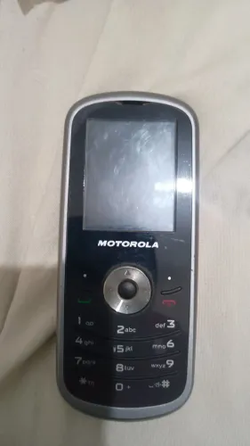 Celular antigo Motorola funcionando mais tá sem bateria 