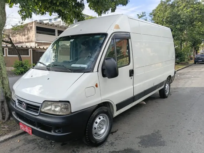 Fiat Ducato Maxi. Curta 2.3 T.alto ME Diesel 2017