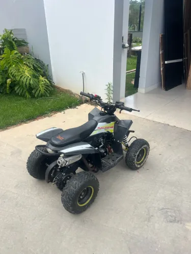 Quadriciclo avalanche 90cc