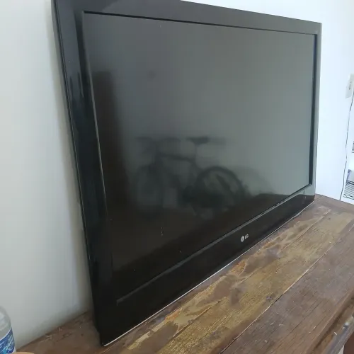 TV LG :: 42" POLEGADAS :: LCD Full HD