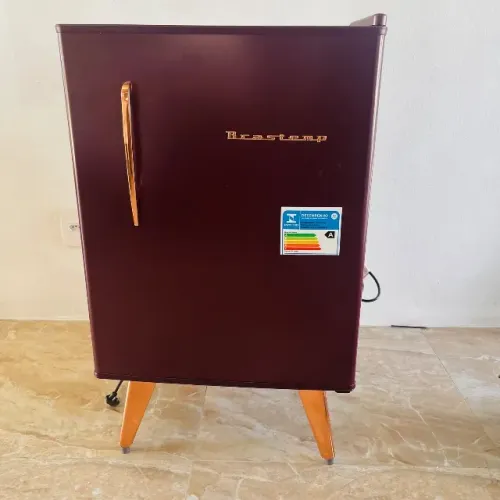Freegobar Brastemp cor Marsala