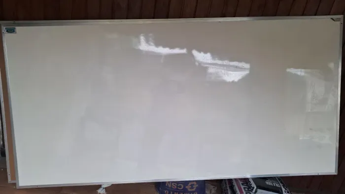 Quadro branco de 2,50 X 1,20 (cada)