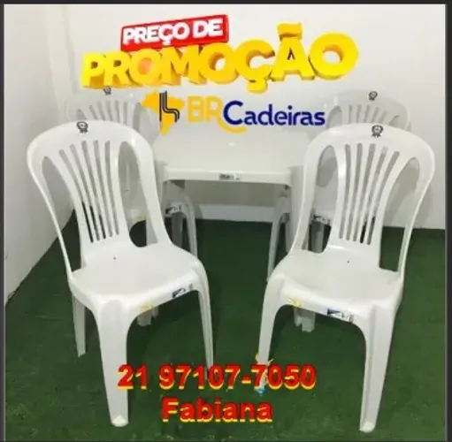Mesa com cadeiras resistentes para comercio