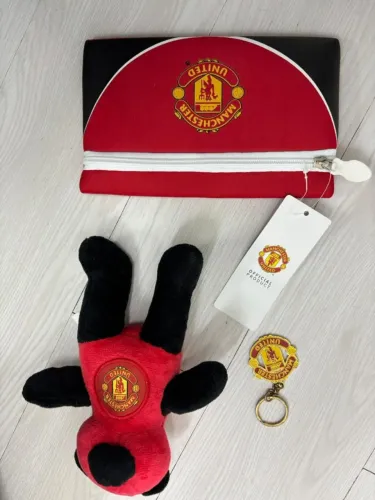 Kit Oficial Manchester United - Estojo Neoprene + Urso Pelúcia + Chaveiro - Original