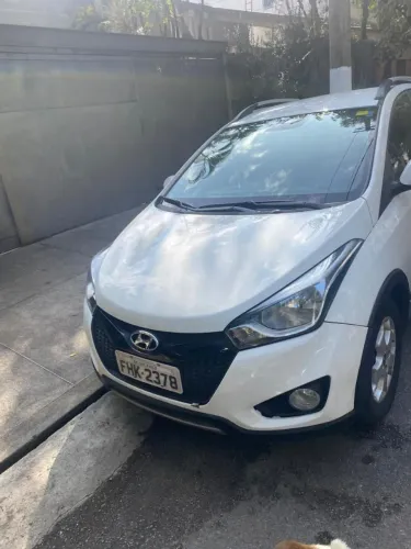 Hyundai HB20X Premium 1.6 Flex 16V Aut. 2015