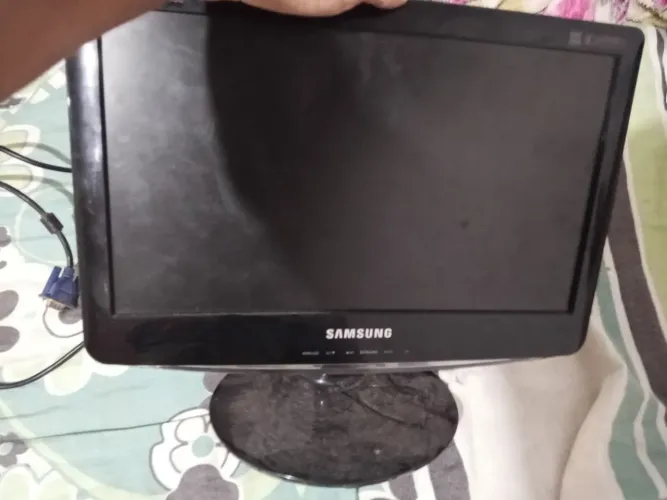 Vendo Monitor Computador, barato!!!