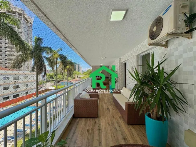Apartamento à beira mar com 3 quartos (1 suíte), 2 vagas e lazer à venda em Jardim Astúria