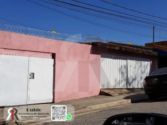 Casa 4 dormitórios - Vila Barão