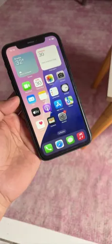 iPhone XR nunca aberto