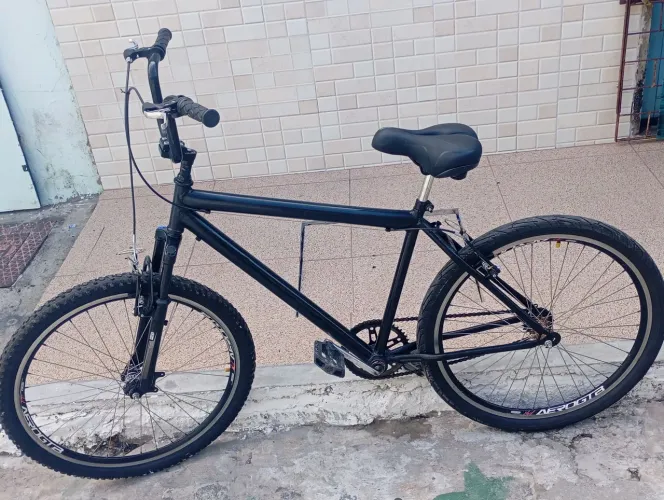 Vendo bike aro 26 Completa 