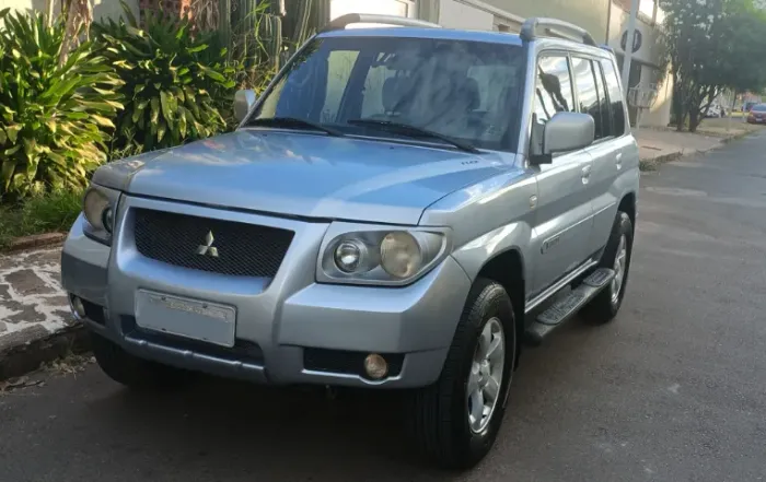 Mitsubishi Pajero TR4 2.0/ 2.0 Flex 16V 4X4 Mec. 2008