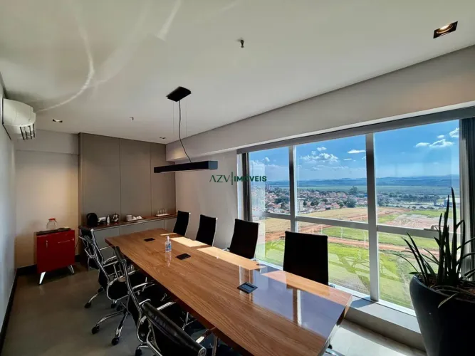 Sala Comercial no The One | Andar Alto | Vista Livre | 72m²