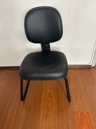 Vendo cadeira de escritório
