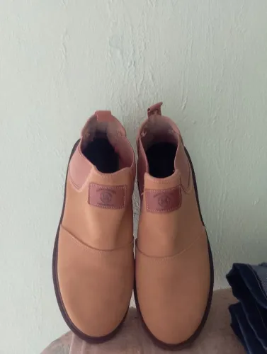 Bota couro infantil 