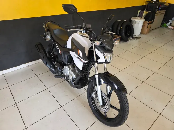 YAMAHA YBR 150cc FACTOR FLEX, 2026.0km Emplacada.