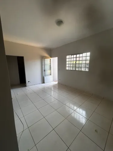 Casa bem localizada, ideal para quem busca conforto e tranquilidade
