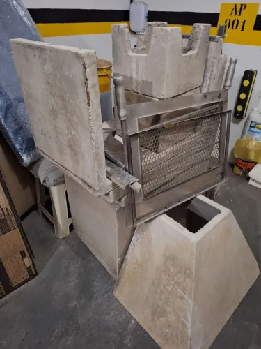 Churrasqueira Tradicional 75cm nova. Não envio