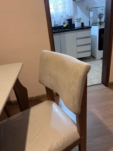 MESA 4 LUGARES
