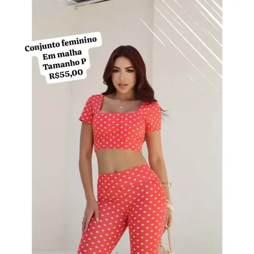 Conjunto feminino em malha tamanho P