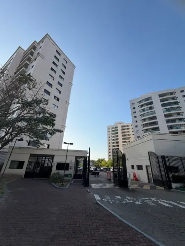 APARTAMENTO NO JARDINS DE LOMBARDIA COM 2 QUARTOS- VISTA MAR