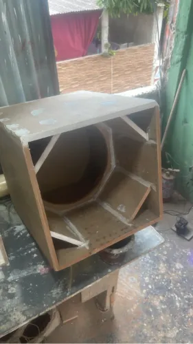 Vaga ajudante prático marcenaria