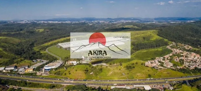 Alugo nave inteira 54.957 m² com 98 docas condominio fechado