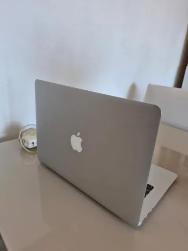 Macbook Air 13 Polegadas Intel Core i5
