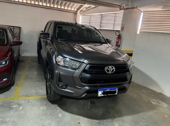Toyota Hilux CD SR 4X4 2.8 TDI Diesel Aut. 2024