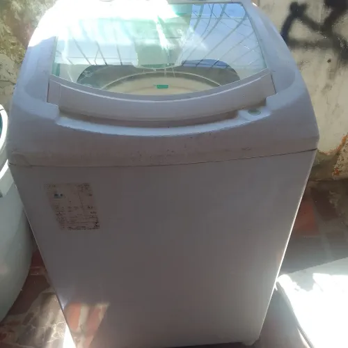 Máquina pra retira peças. Não funciona  preço pra ir embora logo