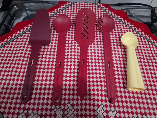 Utensilios tupperware! VALOR DE CADA UM !