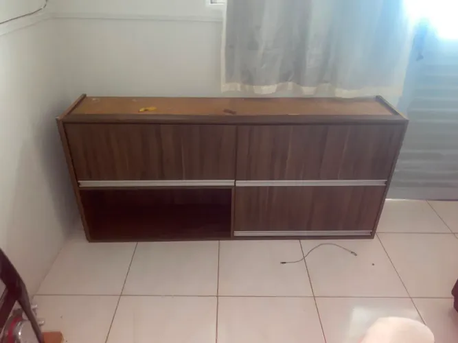 VENDO ARMARIO SUSPENSO POR 250,00