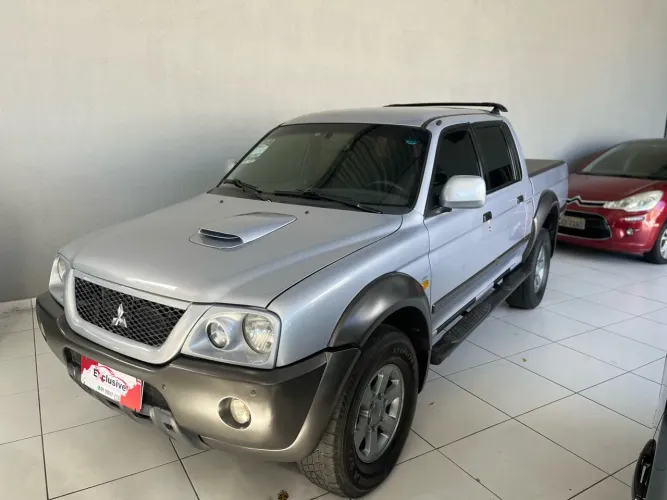 Mitsubishi L200 Outdoor GLS 2.5 4X4 CD TDI Diesel 2012
