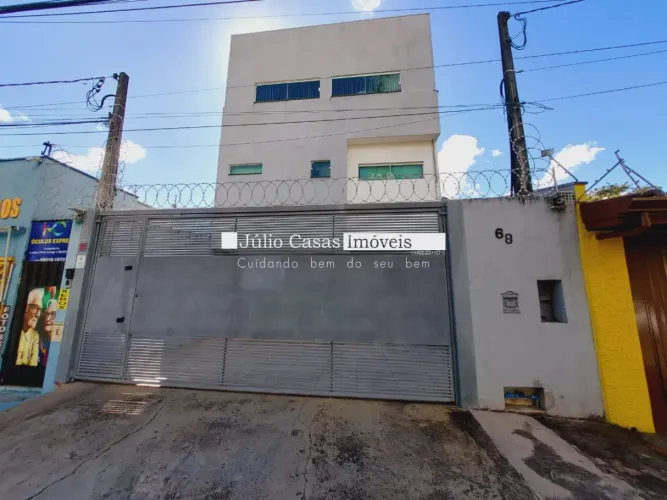 Prédio comercial a venda com 293m² de construção