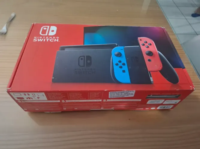 Caixa e acessórios nintendo switch