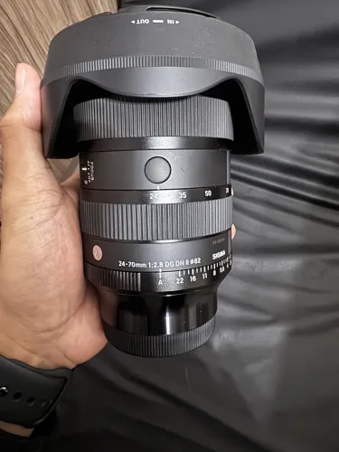 LENTE SONY SIGMA 24-70mm f/2.8 DG DN II Sony E-mount