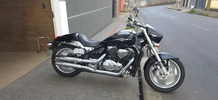SUZUKI BOULEVARD M1500 