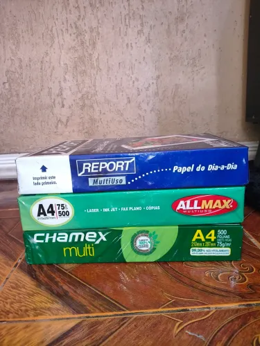 Vende-se resma de papel A4 - 500 folhas.